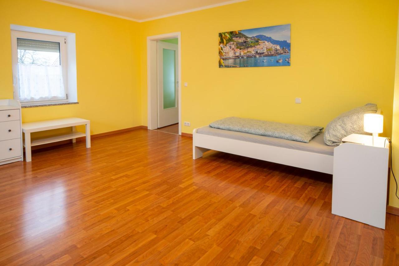 Monteur-/ Arbeiter-Apartment_ Wohnung 4 Memmingen Esterno foto